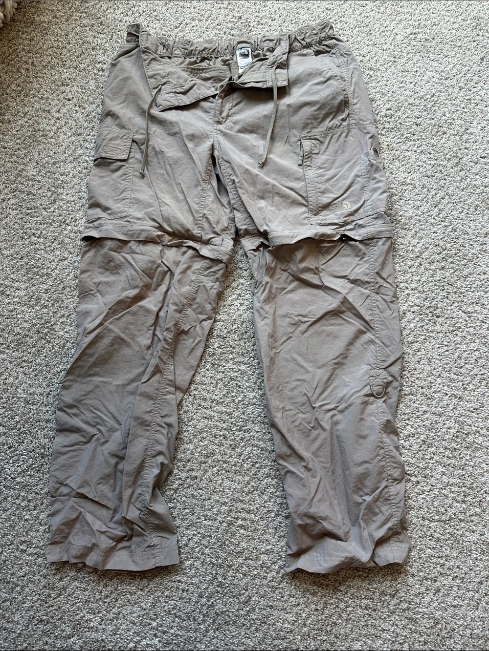The North Face Men's Convertible Cargo Pants - Taupe Brown